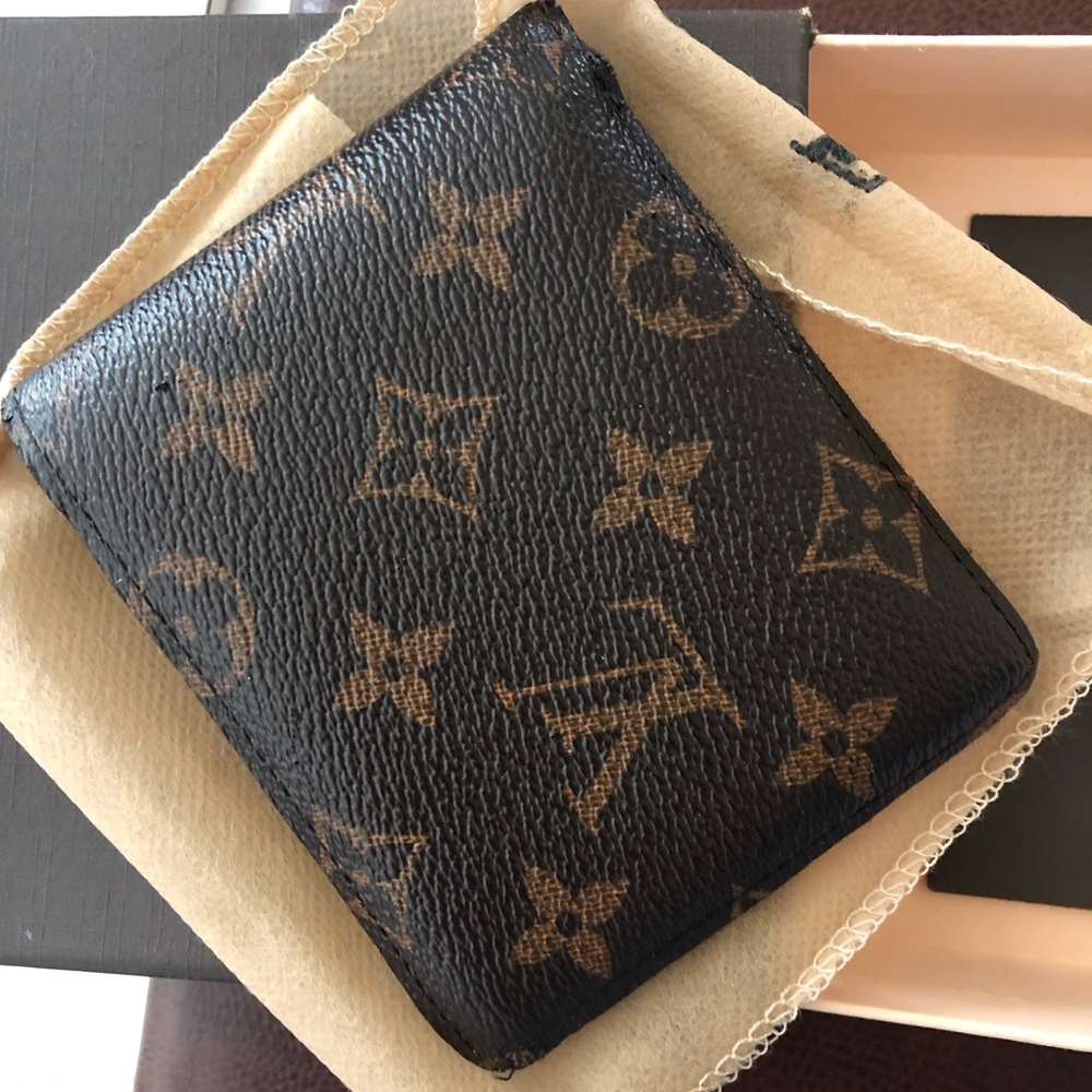 Louis Vuitton Fugazi Wallet (Men’s or Women’s)